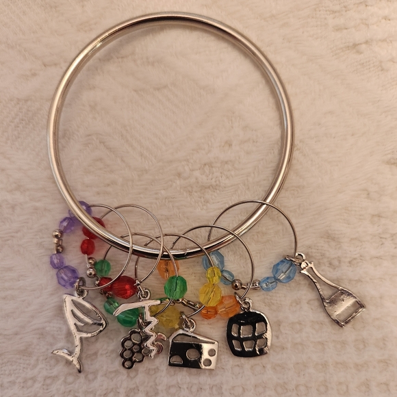 STOCKING STUFFERS - Wine Glass Charmers - Picture 4 of 6